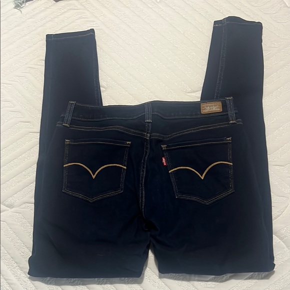 Levi’s Classic Navy Skinny Jeans - Picture 2 of 7